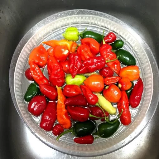 smoky hot sauce peppers
