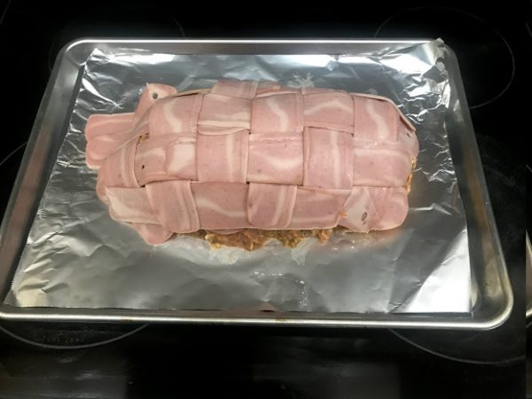 chicken meatloaf with bacon weave