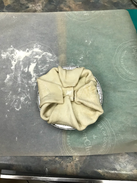 folding pot pie step 3